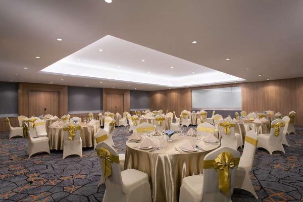 Asean International Hotel (Medan)